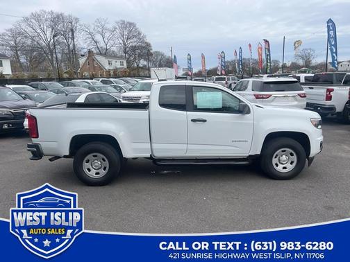 Summit White 2017 Chevrolet Colorado WT