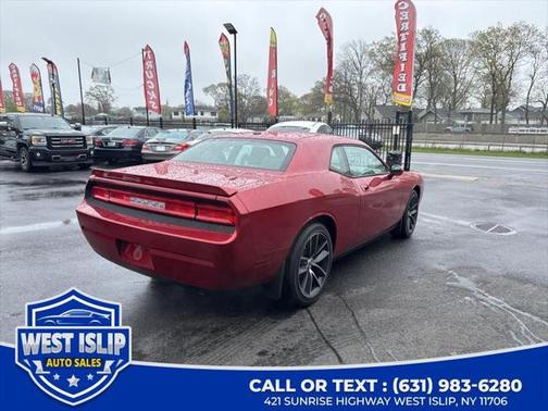 2010 Dodge Challenger SE
