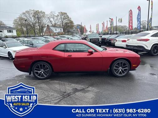 2010 Dodge Challenger SE