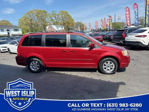 2008 Chrysler Town & Country Touring