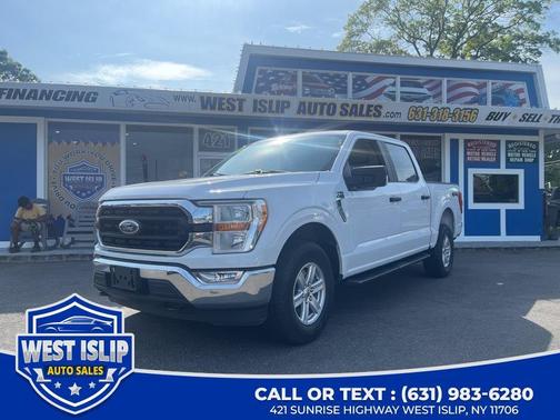 Oxford White 2021 Ford F-150 XLT
