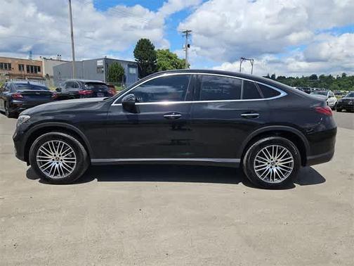 2025 Mercedes-Benz GLC 300 4MATIC Coupe