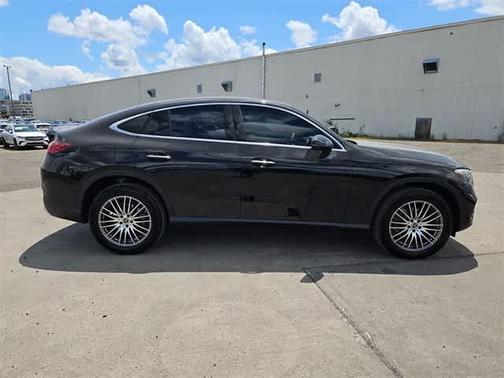 2025 Mercedes-Benz GLC 300 4MATIC Coupe