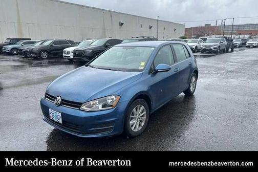 2016 Volkswagen Golf TSI S