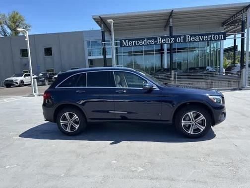2018 Mercedes-Benz GLC 300 Base 4MATIC