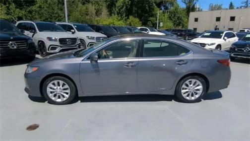 2013 Lexus ES 300h Base