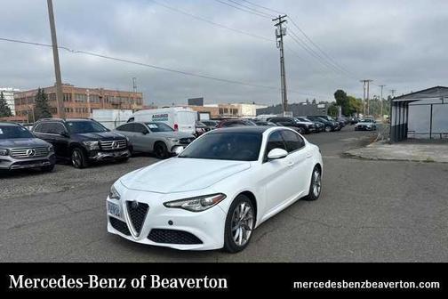 2017 Alfa Romeo Giulia Ti