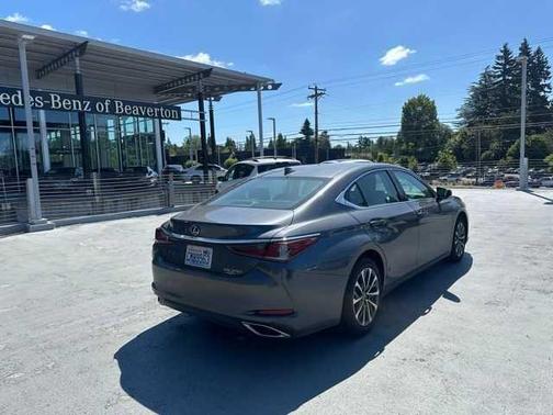 2022 Lexus ES 350 Base