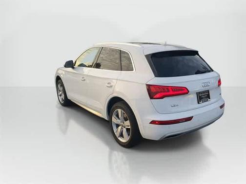 2019 Audi Q5 2.0T Premium Plus