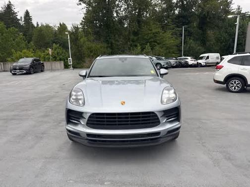 2021 Porsche Macan Base