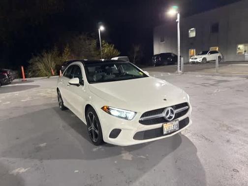 2022 Mercedes-Benz A-Class A 220 4MATIC