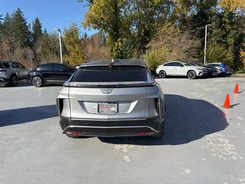 2024 Cadillac LYRIQ Luxury