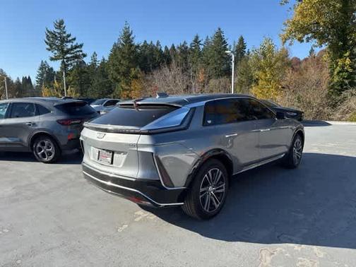 2024 Cadillac LYRIQ Luxury