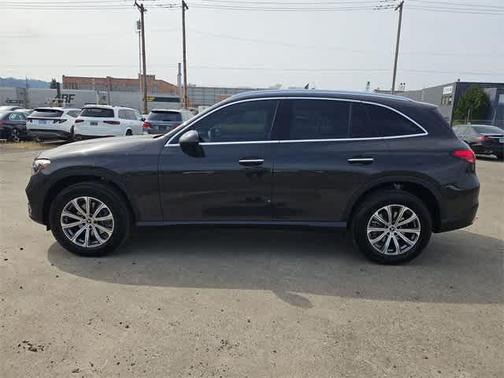 2025 Mercedes-Benz GLC 300 Base 4MATIC