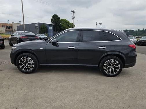 2025 Mercedes-Benz GLC 350e Base 4MATIC
