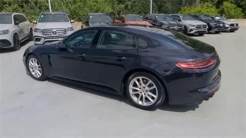 2018 Porsche Panamera 4