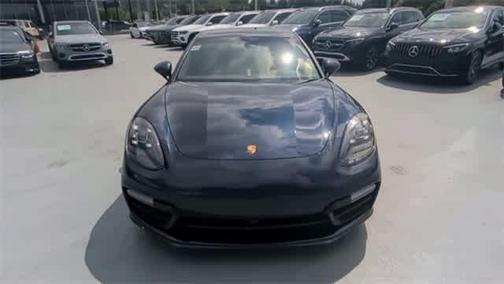 2018 Porsche Panamera 4