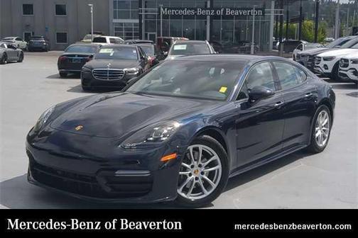2018 Porsche Panamera 4