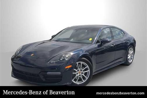 2018 Porsche Panamera 4