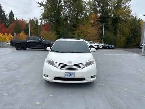 2015 Toyota Sienna Limited Premium