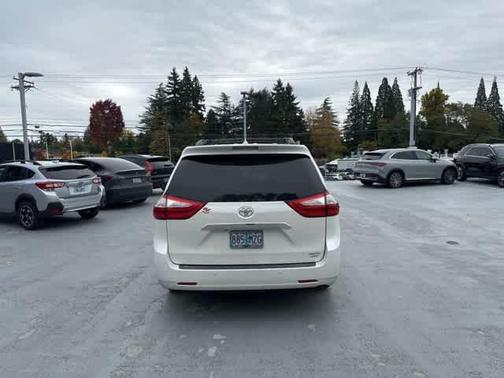 2015 Toyota Sienna Limited Premium