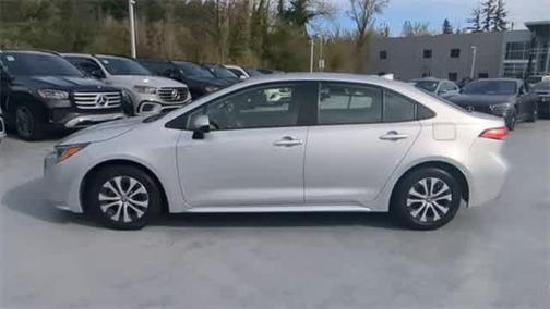 2022 Toyota Corolla Hybrid LE