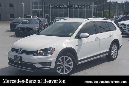 2017 Volkswagen Golf Alltrack TSI S