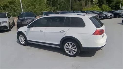2017 Volkswagen Golf Alltrack TSI S