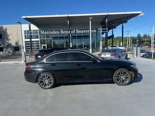 2021 BMW 330 i xDrive