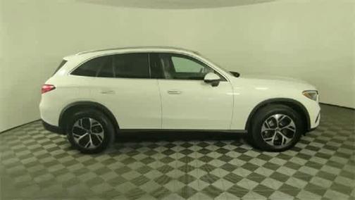 2026 Mercedes-Benz GLC 350e