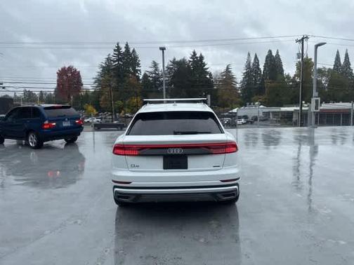 2023 Audi Q8 55 Prestige