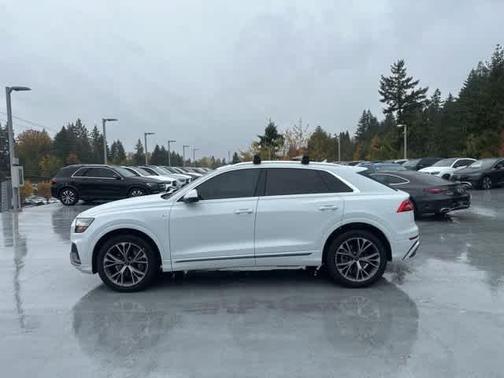 2023 Audi Q8 55 Prestige