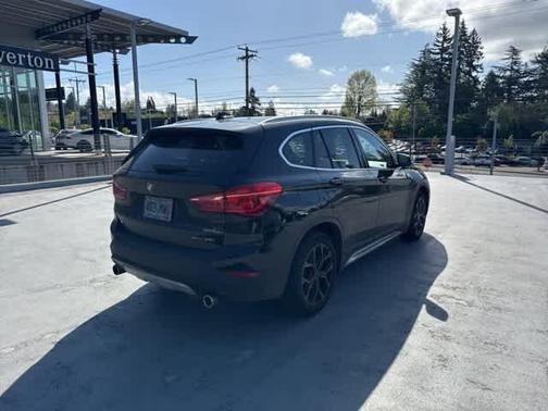 2021 BMW X1 xDrive28i