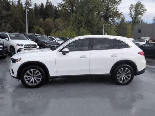 Polar White 2026 Mercedes-Benz GLC 300 Base 4MATIC