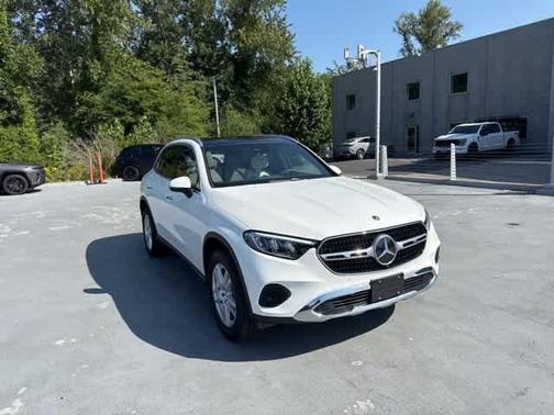 2025 Mercedes-Benz GLC 300 Base 4MATIC