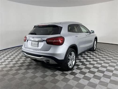 2020 Mercedes-Benz GLA 250 Base 4MATIC