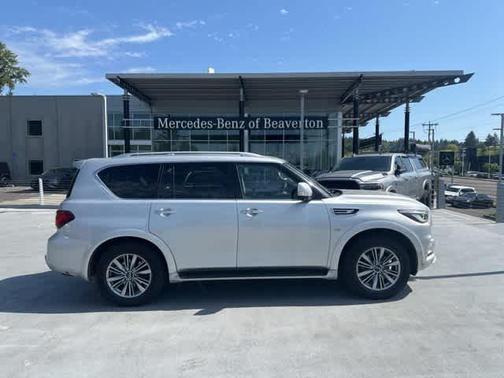2020 INFINITI QX80 Luxe