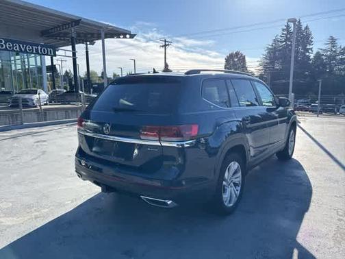 2023 Volkswagen Atlas 3.6L SE w/Technology
