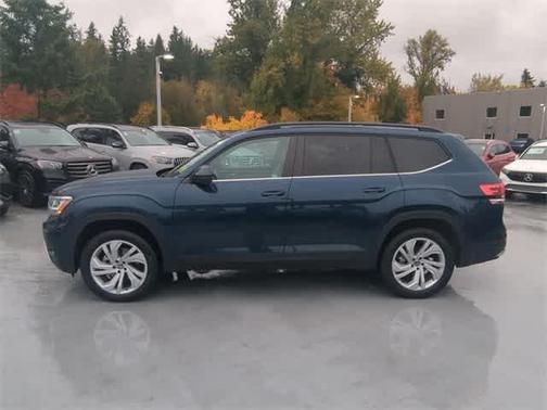 2023 Volkswagen Atlas 3.6L SE w/Technology