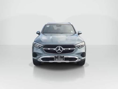 Verde 2026 Mercedes-Benz GLC 300 Base 4MATIC