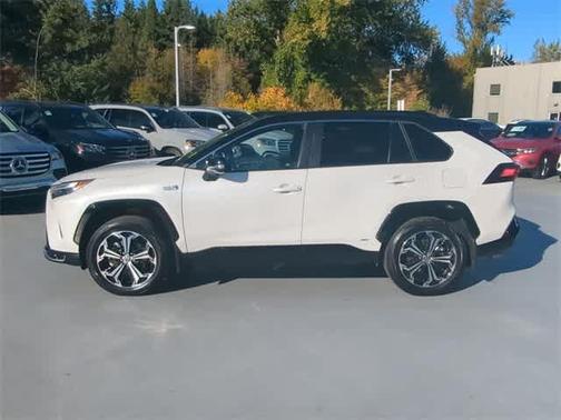 2024 Toyota RAV4 Prime XSE