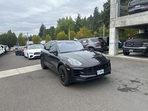 2017 Porsche Macan GTS
