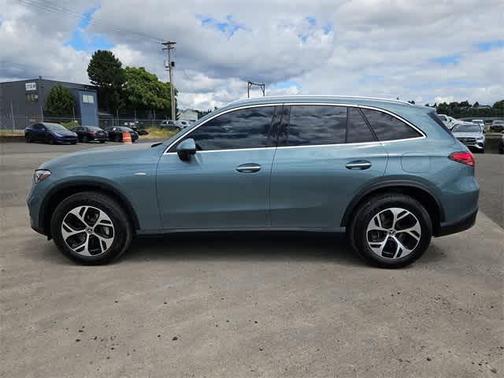 2025 Mercedes-Benz GLC 350e Base 4MATIC