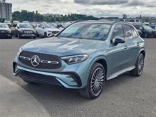 2025 Mercedes-Benz GLC 350e Base 4MATIC