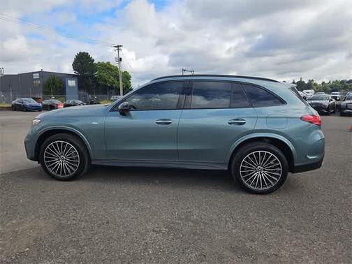 2025 Mercedes-Benz GLC 350e Base 4MATIC