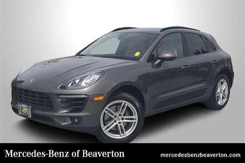 2018 Porsche Macan Base (PDK)