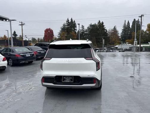 2024 Kia EV9 GT-Line