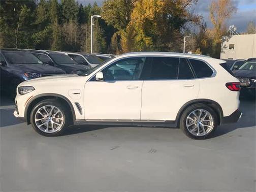 2023 BMW X5 PHEV xDrive45e