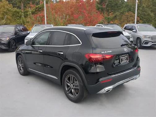2026 Mercedes-Benz GLA 250 Base 4MATIC