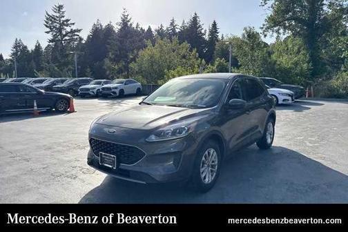 Magnetic Metallic 2020 Ford Escape SE